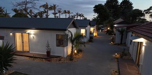 3 bedrooms, 5 beds