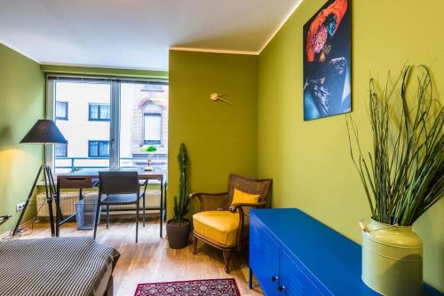 

Stay in Style! City Center deluxe flat