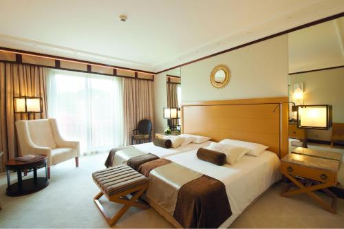 Grand Deluxe Double Room