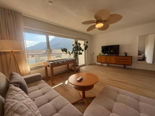 Salute 212, Renovated, Sauna, Jacuzzi, PS5, Free parking