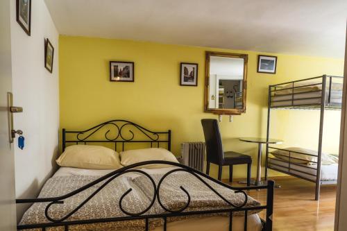 Hostel 24 – Ljubljana, NY
