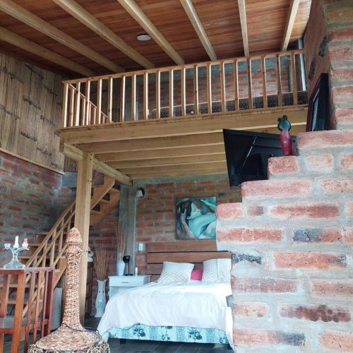 Private Casita 30 min to UIO airport in Checa