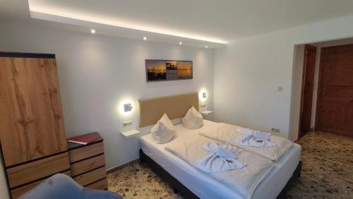 1 double bed