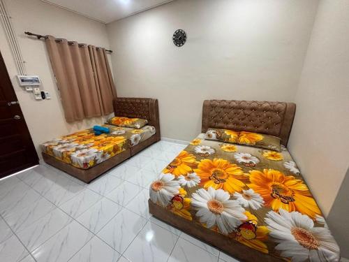 D'Pantai Roomstay Chendering in Pandak Beach