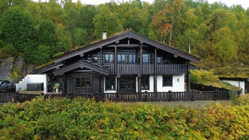 Roalden Mountain Lodge in ستراندا