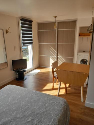 Studio indépendant - Location saisonnière - Bouguenais
