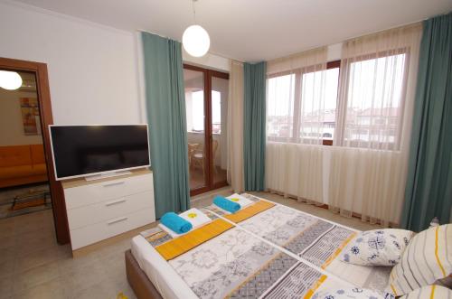Casa Real - image 2