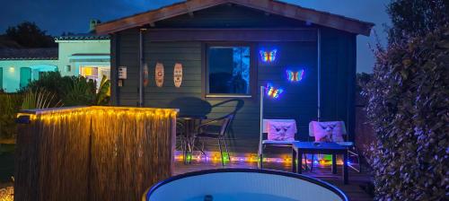 Chalet cosy avec spa et vue imprenable - Location, gîte - Le Luc
