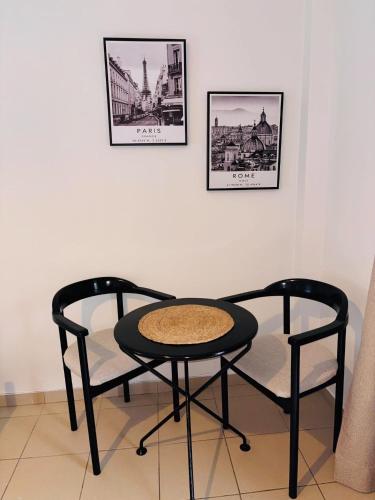 2 single beds in Livadia (Voiotia)