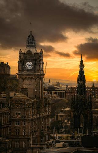 Waverley Capsule Hotel in Edinburgh