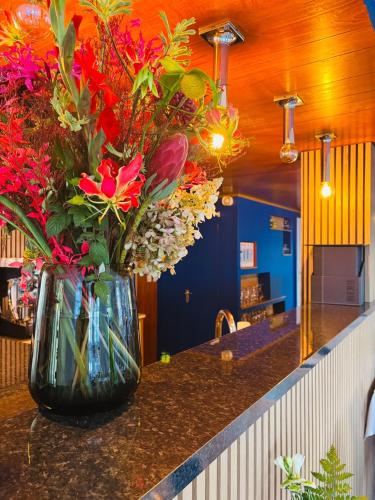 Hotel Restaurant De La Poste Mulhouse Ottmarsheim in Bantzenheim
