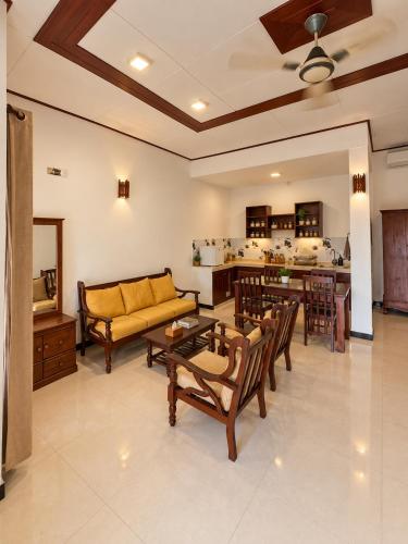Paradise Bungalow 4