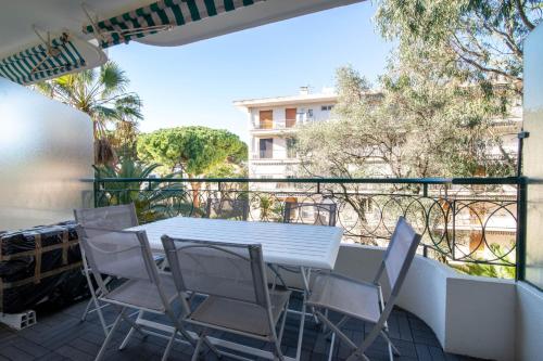 Beautiful, cosy, quiet flat with terrace - Cannes