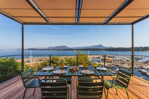 Villa du Port - Vue mer panoramique - Location saisonnière - Le Pradet