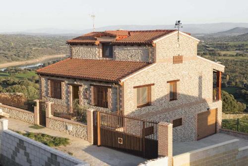 Casa rural & SPA Mirador Covatilla
