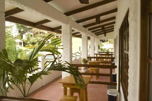 Angelyn's Dive Resort in Puerto Galera