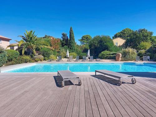 Swimming pool, Holiday Home Casa San Ciprianu by Interhome in Cala Rossa