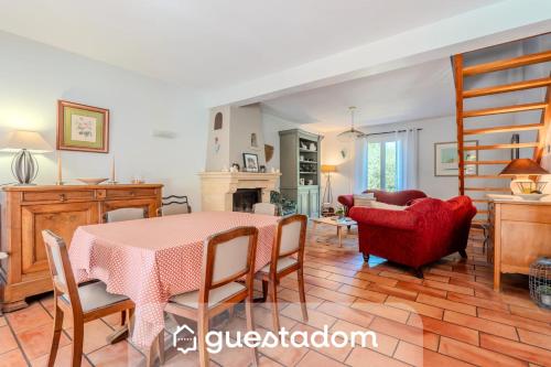 La Maison Provençale - Piscine