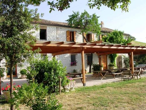 Bejárat, Agriturismo Girolomoni - Locanda in Montefelcino