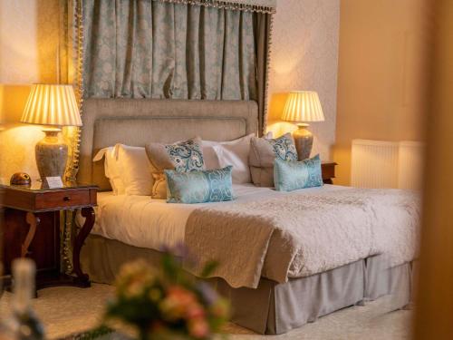 2 twin beds