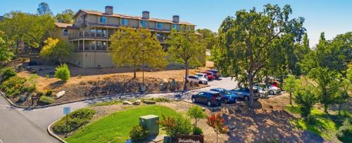 Angels Camp 1BR Apartment with Resort Access in Angels Camp (CA)