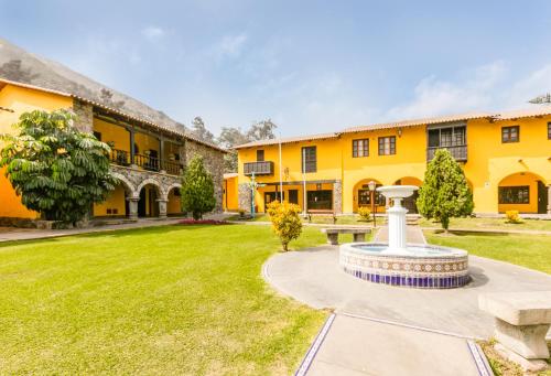 Decameron El Pueblo