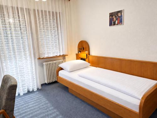1 twin bed