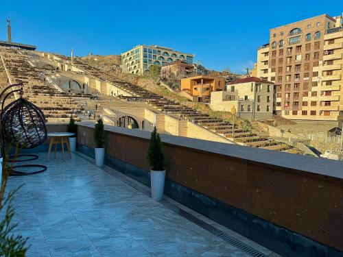 TOUCH THE SKY Apartment - Yerevan