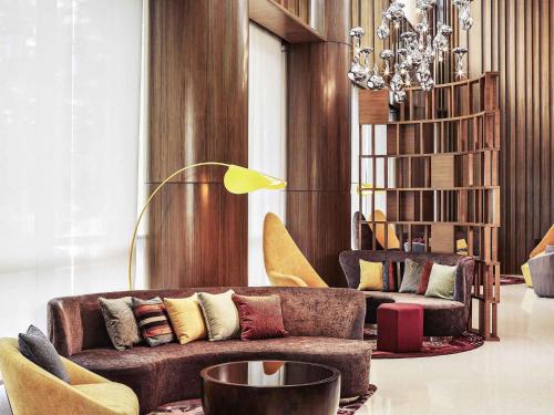 Bar/lounge, Mercure Kuala Lumpur Shaw Parade near Kenanga Wholesale City
