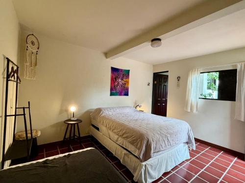 Neska Polita Hostel in Juayua