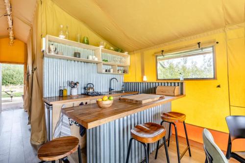 Instalaciones, 4 Bed in Appledore oc-s45854 in Tenterden
