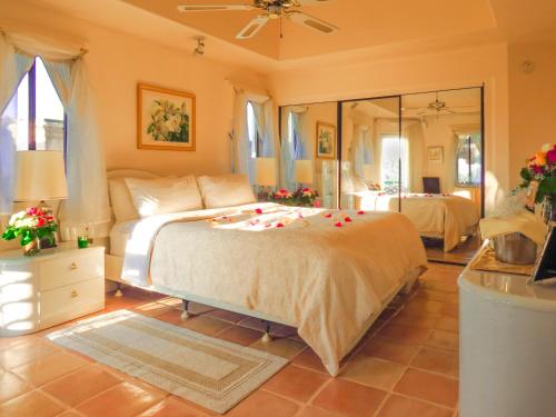 Topanga Canyon Inn Bed and Breakfast in Topanga, USA