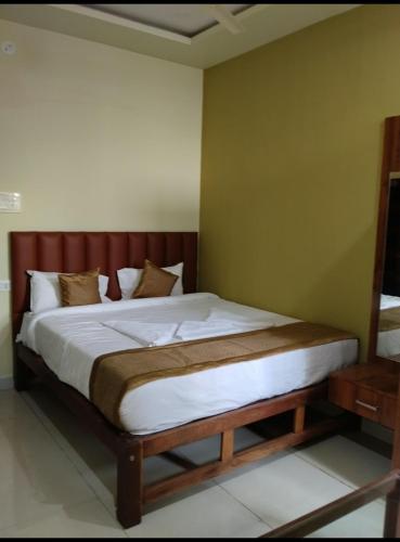 Ayodhya Lodge