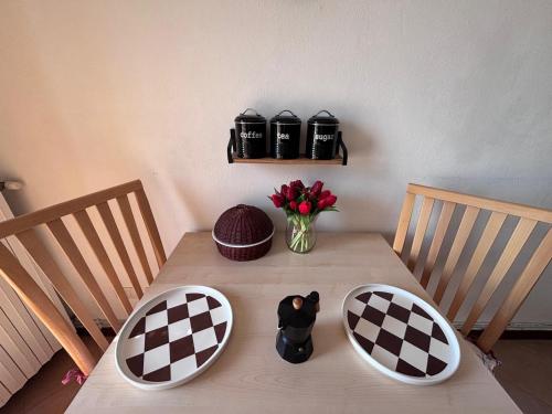 Tiny Apartment Olivewood in Mezzane Di Sotto