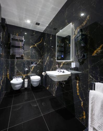 Hotel Bologna - 3