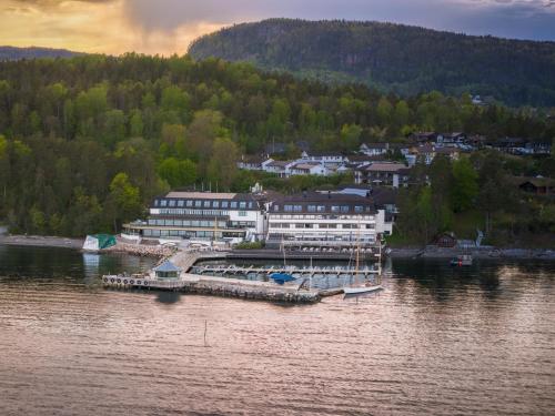 Holmen Fjordhotell