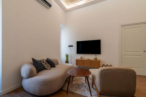 GuestHost - Modern and Bright Apartment in Rome