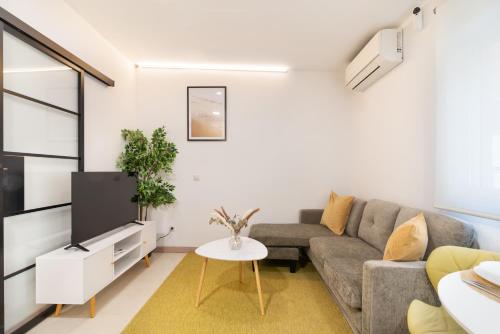 Bright apartment near IFEMA - Madrid