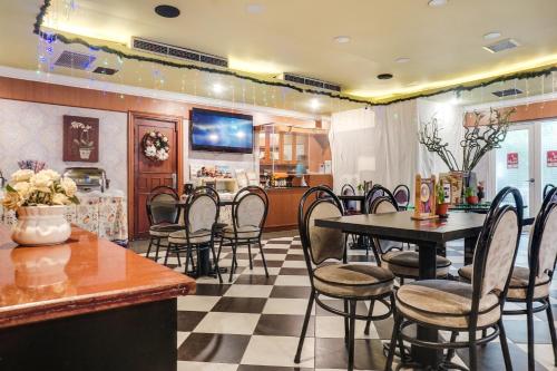 餐厅, 帕莱特安佐尔酒店-杜凡附近-原BI行政酒店 (Palette Ancol Near Dufan Formerly BI Executive) in 雅加达