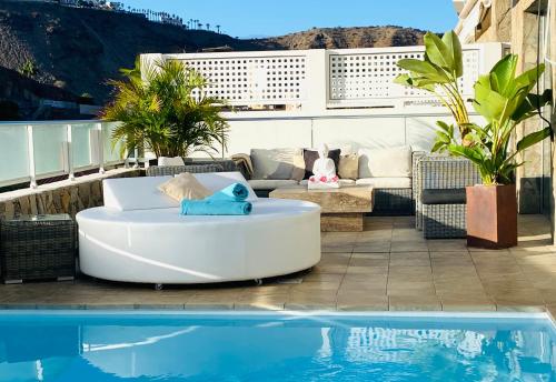 La canaria, Luksus villa with heated pool