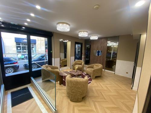 hotel photo