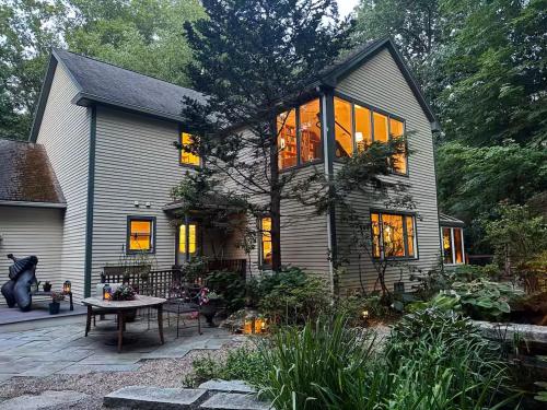 Southborough Garden Retreat in Southborough (Massachusetts)
