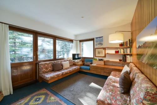 Chesa San Gian ground floor - Celerina