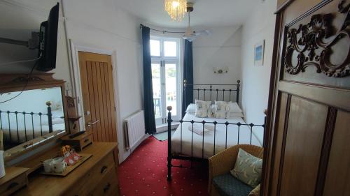 1 double bed
