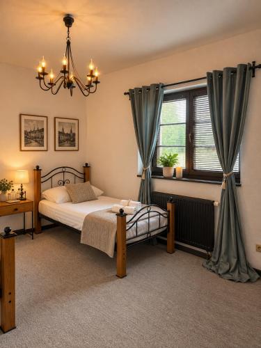 2 twin beds