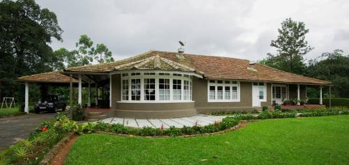 . Sirukundra Garden Bungalow