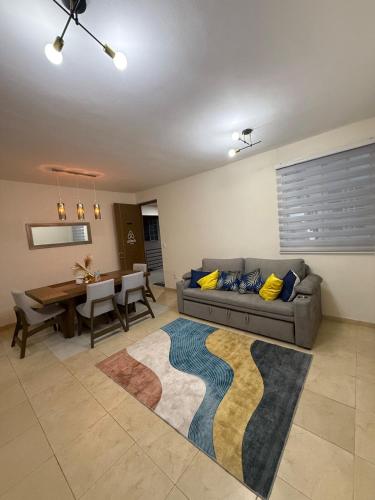 Apartment 5 minutes from downtown Cuernavaca with pool