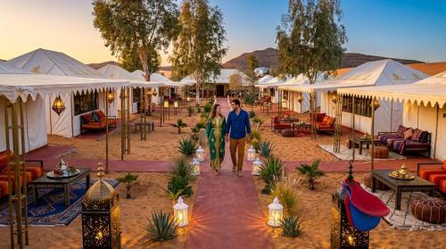 Zahra Desert Luxury Camp in Мерзуга