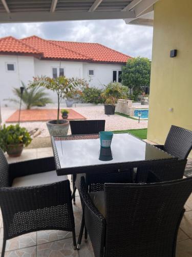 Palvelut, Sun Sand & Sea Vacation Rental close to BABY BEACH , RODGER & BOCA GRANDI BEACH FOR KITE LOVERS in Aruba