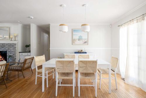 Rove Travel - Saltmeadow - Home with Pool & BBQ in Westhampton Beach (NY)
